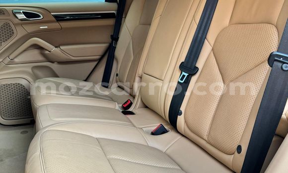 Comprar Usado Porsche Cayenne Castanho Carro em Maputo em Maputo Comprar Usado Porsche Cayenne Castanho Carro em Maputo em Maputo