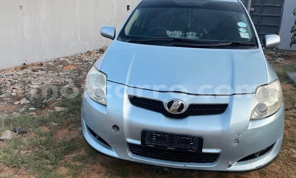 Comprar Usado Toyota Auris Prata Carro em Maputo em Maputo