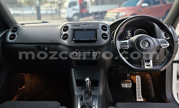 Buy Used Volkswagen Tiguan White Car in Maputo in Maputo Buy Used Volkswagen Tiguan White Car in Maputo in Maputo