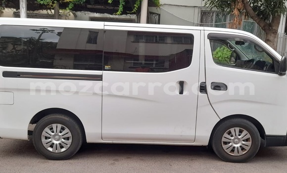 Comprar Usado Nissan Caravan Branco Carro em Maputo em Maputo Comprar Usado Nissan Caravan Branco Carro em Maputo em Maputo