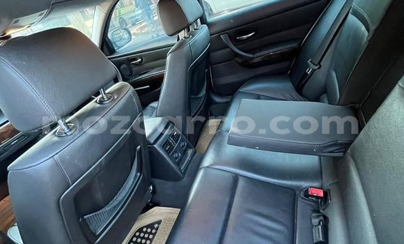 Nunua Ilio tumika BMW 3-Series Nyeupe Gari ndani ya Maputo nchini Maputo Nunua Ilio tumika BMW 3-Series Nyeupe Gari ndani ya Maputo nchini Maputo