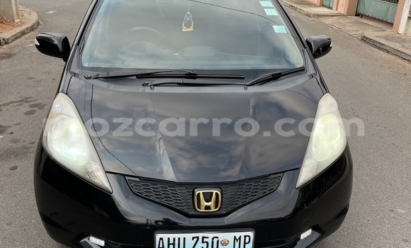 Comprar Usado Honda Fit Prata Carro em Maputo em Maputo Comprar Usado Honda Fit Prata Carro em Maputo em Maputo