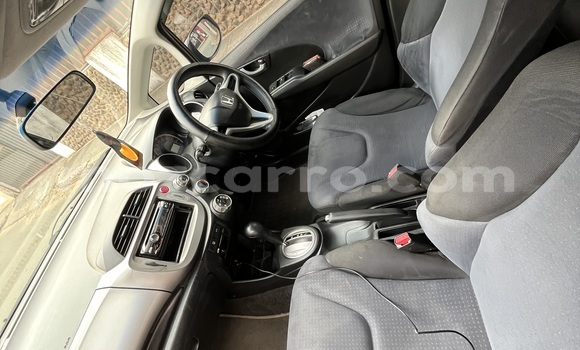 Comprar Usado Honda Fit Prata Carro em Maputo em Maputo Comprar Usado Honda Fit Prata Carro em Maputo em Maputo