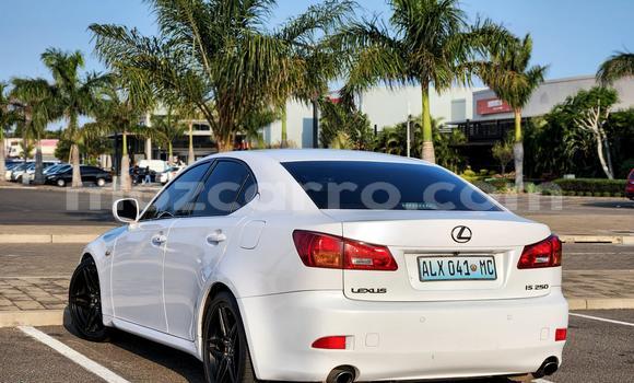 Comprar Usado Toyota 4Runner Branco Carro em Maputo em Maputo Comprar Usado Toyota 4Runner Branco Carro em Maputo em Maputo