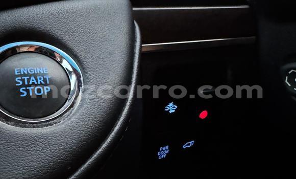 Nunua Ilio tumika Toyota Land Cruiser Nyeusi Gari ndani ya Maputo nchini Maputo Nunua Ilio tumika Toyota Land Cruiser Nyeusi Gari ndani ya Maputo nchini Maputo