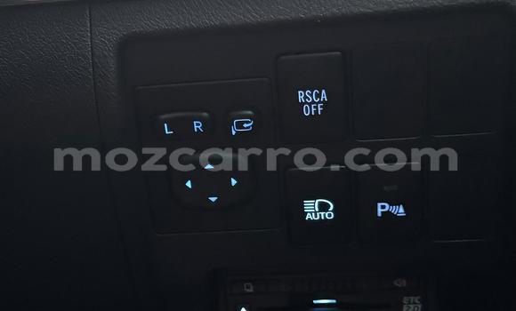 Nunua Ilio tumika Toyota Land Cruiser Nyeusi Gari ndani ya Maputo nchini Maputo Nunua Ilio tumika Toyota Land Cruiser Nyeusi Gari ndani ya Maputo nchini Maputo