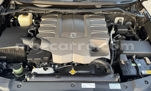 Buy Used Toyota Land Cruiser Black Car in Maputo in Maputo Buy Used Toyota Land Cruiser Black Car in Maputo in Maputo