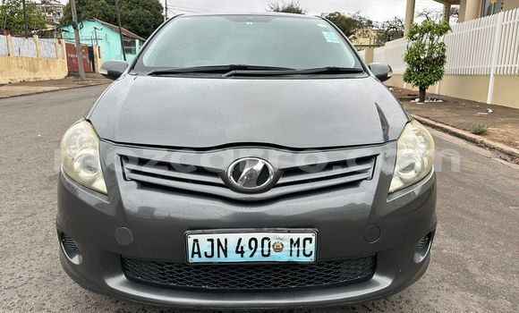 Buy Used Toyota Auris Silver Car in Maputo in Maputo