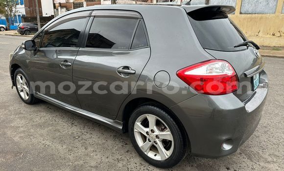 Comprar Usado Toyota Auris Prata Carro em Maputo em Maputo Comprar Usado Toyota Auris Prata Carro em Maputo em Maputo