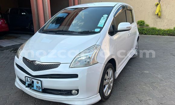 Buy Used Toyota Ractis White Car in Maputo in Maputo Buy Used Toyota Ractis White Car in Maputo in Maputo