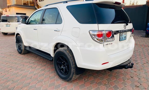 Tenga Tsaru Toyota Fortuner Chena Mota in Maputo in Maputo Tenga Tsaru Toyota Fortuner Chena Mota in Maputo in Maputo