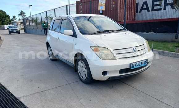 Comprar Usado Toyota IST Branco Carro em Maputo em Maputo Comprar Usado Toyota IST Branco Carro em Maputo em Maputo