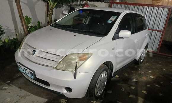 Comprar Usado Toyota IST Branco Carro em Maputo em Maputo Comprar Usado Toyota IST Branco Carro em Maputo em Maputo