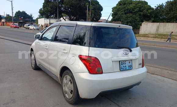 Comprar Usado Toyota IST Branco Carro em Maputo em Maputo Comprar Usado Toyota IST Branco Carro em Maputo em Maputo
