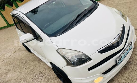 Comprar Usado Toyota Ractis Branco Carro em Maputo em Maputo Comprar Usado Toyota Ractis Branco Carro em Maputo em Maputo