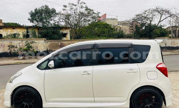 Comprar Usado Toyota Ractis Branco Carro em Maputo em Maputo Comprar Usado Toyota Ractis Branco Carro em Maputo em Maputo