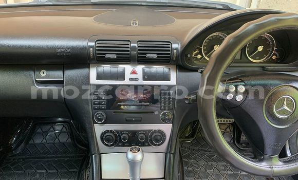 Nunua Ilio tumika Mercedes-Benz C180 coupe Nyingine Gari ndani ya Maputo nchini Maputo Nunua Ilio tumika Mercedes-Benz C180 coupe Nyingine Gari ndani ya Maputo nchini Maputo