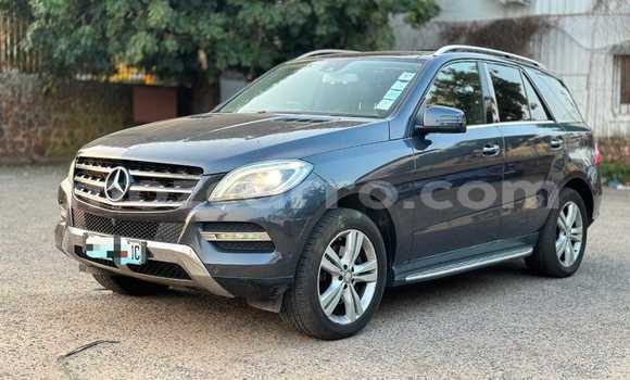 Comprar Usado Mercedes‒Benz M-Class Preto Carro em Maputo em Maputo Comprar Usado Mercedes‒Benz M-Class Preto Carro em Maputo em Maputo