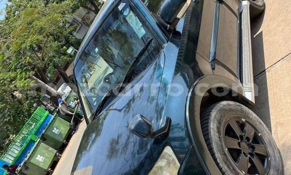 Nunua Ilio tumika Mitsubishi Pajero Nyingine Gari ndani ya Maputo nchini Maputo Nunua Ilio tumika Mitsubishi Pajero Nyingine Gari ndani ya Maputo nchini Maputo