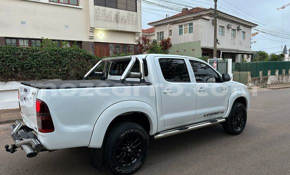 Buy Used Toyota Hilux White Car in Maputo in Maputo Buy Used Toyota Hilux White Car in Maputo in Maputo