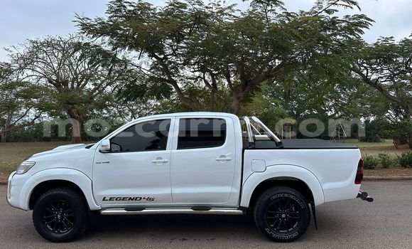 Buy Used Toyota Hilux White Car in Maputo in Maputo Buy Used Toyota Hilux White Car in Maputo in Maputo