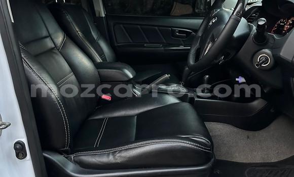 Tenga Tsaru Toyota Hilux Chena Mota in Maputo in Maputo Tenga Tsaru Toyota Hilux Chena Mota in Maputo in Maputo