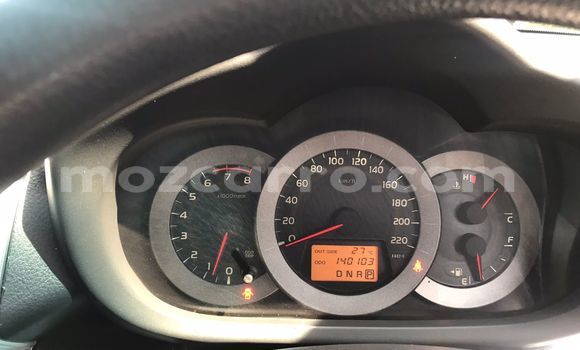 Comprar Usado Toyota RAV4 Castanho Carro em Maputo em Maputo Comprar Usado Toyota RAV4 Castanho Carro em Maputo em Maputo