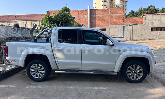 Comprar Usado Volkswagen Amarok Branco Carro em Maputo em Maputo Comprar Usado Volkswagen Amarok Branco Carro em Maputo em Maputo
