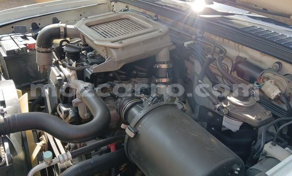 Buy Used Nissan Hardbody White Car in Maputo in Maputo Buy Used Nissan Hardbody White Car in Maputo in Maputo