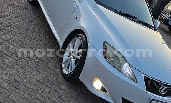 Tenga Tsaru Lexus IS Chena Mota in Maputo in Maputo Tenga Tsaru Lexus IS Chena Mota in Maputo in Maputo