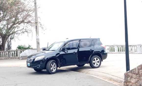 Nunua Ilio tumika Toyota Vanguard Nyeusi Gari ndani ya Maputo nchini Maputo Nunua Ilio tumika Toyota Vanguard Nyeusi Gari ndani ya Maputo nchini Maputo