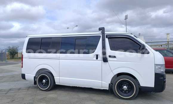 Buy Used Toyota Hiace White Car in Maputo in Maputo Buy Used Toyota Hiace White Car in Maputo in Maputo