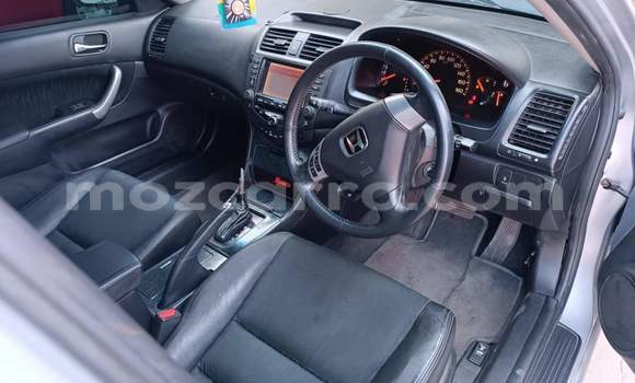 Nunua Ilio tumika Honda Accord Nyingine Gari ndani ya Maputo nchini Maputo Nunua Ilio tumika Honda Accord Nyingine Gari ndani ya Maputo nchini Maputo