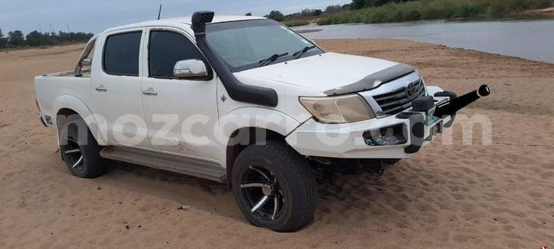 Big with watermark toyota hilux maputo maputo 29575