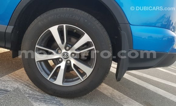 Comprar Importar Toyota Ade Azul Caminhão em Import - Dubai em Cabo Delgado Comprar Importar Toyota Ade Azul Caminhão em Import - Dubai em Cabo Delgado