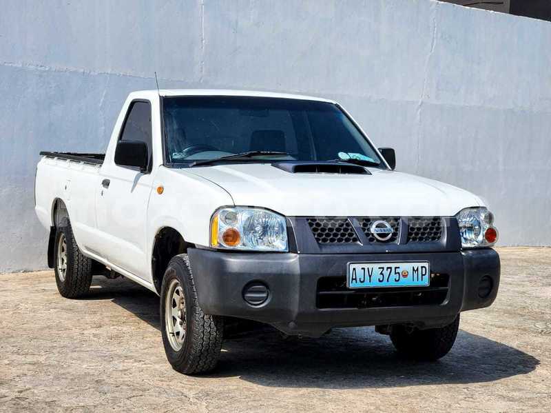 Big with watermark nissan hardbody maputo maputo 29586