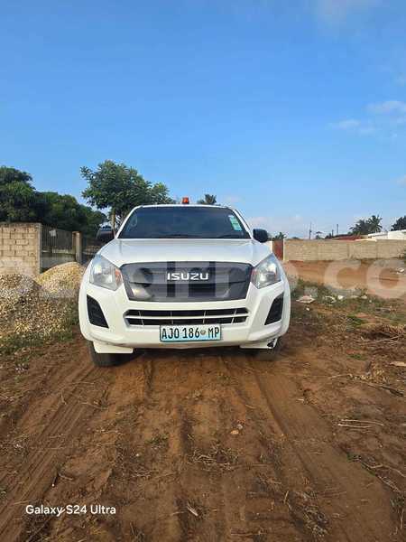 Big with watermark isuzu d max inhambane inhambane 29592