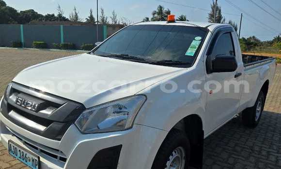 Comprar Usado Isuzu D-MAX Branco Carro em Inhambane em Inhambane Comprar Usado Isuzu D-MAX Branco Carro em Inhambane em Inhambane