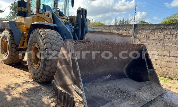 Tenga Tsaru Volvo 164 Zvimwe Mota in Maputo in Maputo Tenga Tsaru Volvo 164 Zvimwe Mota in Maputo in Maputo