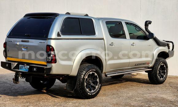 Tenga Tsaru Toyota Hilux Zvimwe Mota in Maputo in Maputo