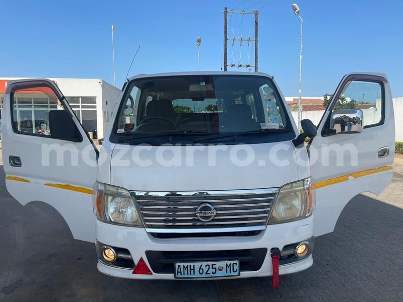 Big with watermark nissan caravan maputo maputo 29606