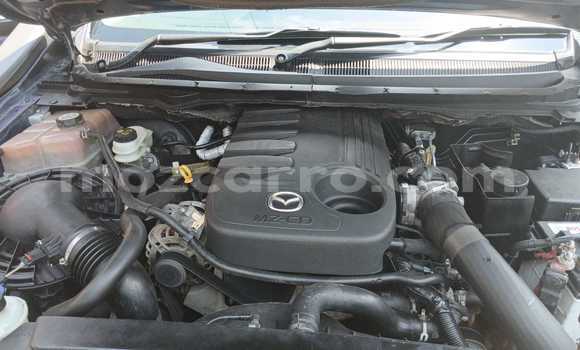 Comprar Usado Mazda BT-50 Azul Carro em Maputo em Maputo Comprar Usado Mazda BT-50 Azul Carro em Maputo em Maputo