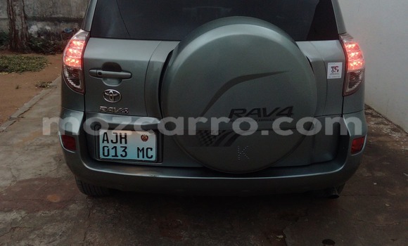 Buy Used Toyota RAV4 Green Car in Maputo in Maputo Buy Used Toyota RAV4 Green Car in Maputo in Maputo