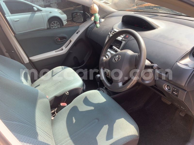 Big with watermark toyota vitz maputo maputo 29618