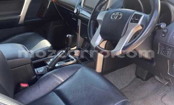 Nunua Ilio tumika Toyota Land Cruiser Prado Nyeupe Gari ndani ya Maputo nchini Maputo Nunua Ilio tumika Toyota Land Cruiser Prado Nyeupe Gari ndani ya Maputo nchini Maputo