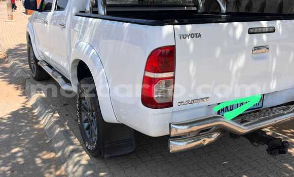 Buy Used Toyota Hilux White Car in Maputo in Maputo Buy Used Toyota Hilux White Car in Maputo in Maputo