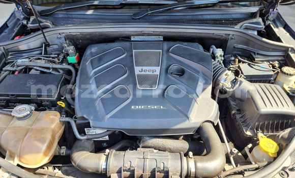 Comprar Novo Jeep Grand Cherokee Azul Carro em Maputo em Maputo Comprar Novo Jeep Grand Cherokee Azul Carro em Maputo em Maputo