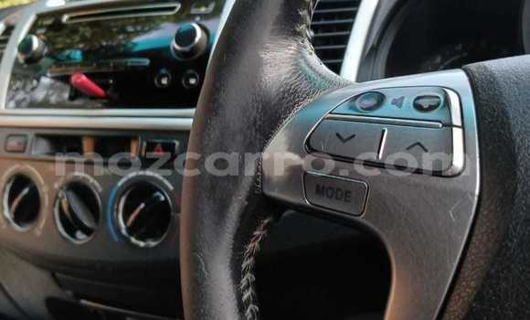 Comprar Usado Toyota Hilux Branco Carro em Maputo em Maputo Comprar Usado Toyota Hilux Branco Carro em Maputo em Maputo