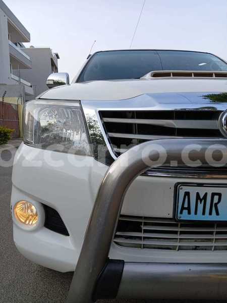 Big with watermark toyota hilux maputo maputo 29637