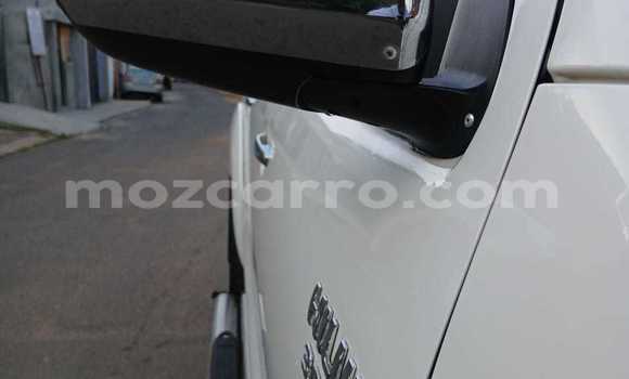 Comprar Usado Toyota Hilux Branco Carro em Maputo em Maputo Comprar Usado Toyota Hilux Branco Carro em Maputo em Maputo